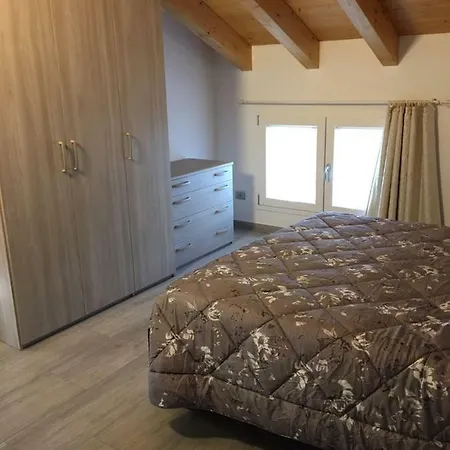 Nyaraló Casa Ellen *