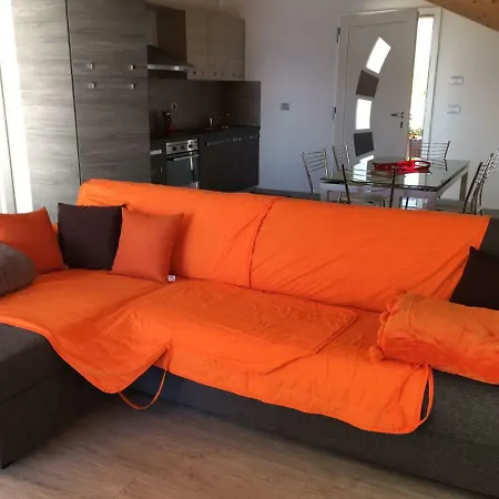 Casa Ellen Nyaraló Colico